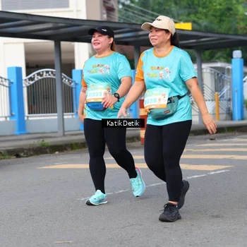Runner Photo 8200473