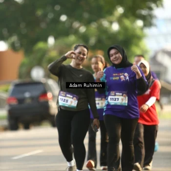 Runner Photo 8200489
