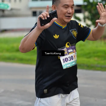Runner Photo 8200490