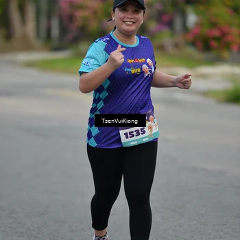 Runner Photo 8200495