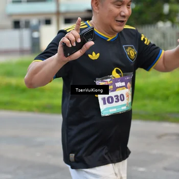 Runner Photo 8200509