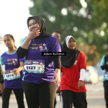 Runner Photo 8200515