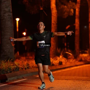Runner Photo 8200545