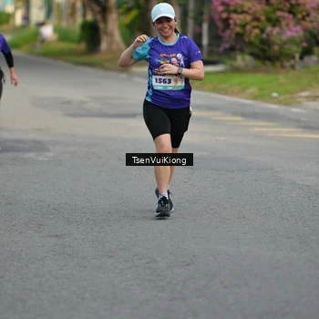 Runner Photo 8200557