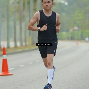Runner Photo 8200561