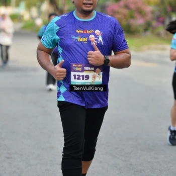 Runner Photo 8200567