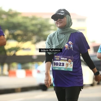 Runner Photo 8200599