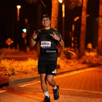 Runner Photo 8200624
