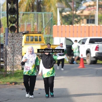 Runner Photo 8200643
