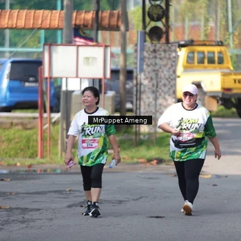 Runner Photo 8200647