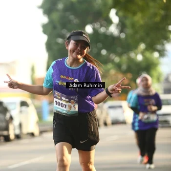 Runner Photo 8200653