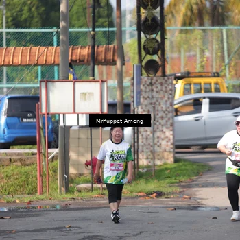 Runner Photo 8200655