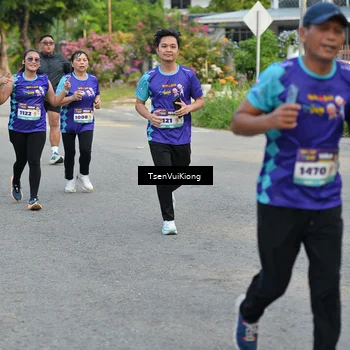 Runner Photo 8200661