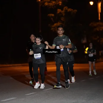 Runner Photo 8200662