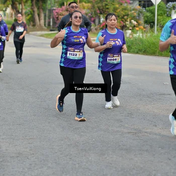 Runner Photo 8200697