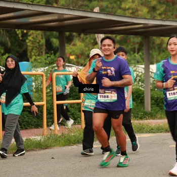 Runner Photo 8200748