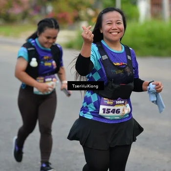 Runner Photo 8200754
