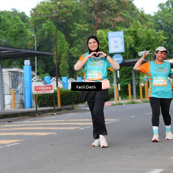 Runner Photo 8200764