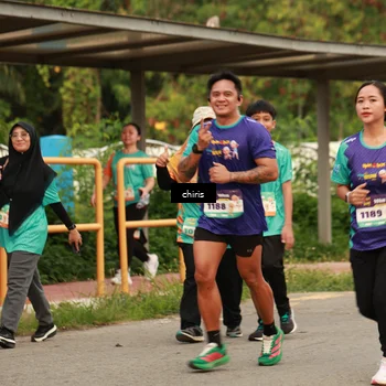 Runner Photo 8200770