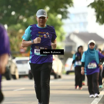 Runner Photo 8200773
