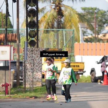 Runner Photo 8200780