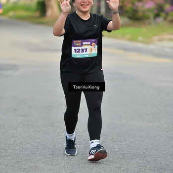 Runner Photo 8200799