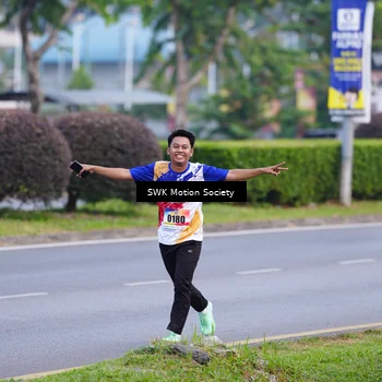 Runner Photo 8200802
