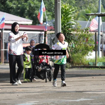 Runner Photo 8200814