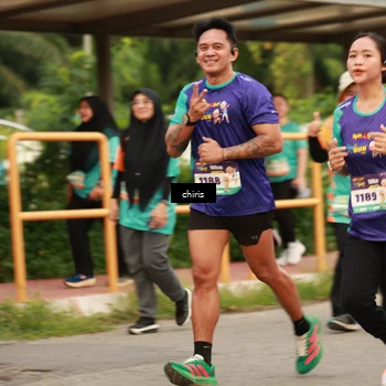 Runner Photo 8200835