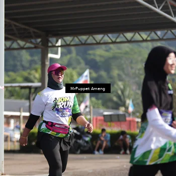Runner Photo 8200836