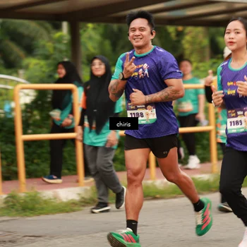 Runner Photo 8200840