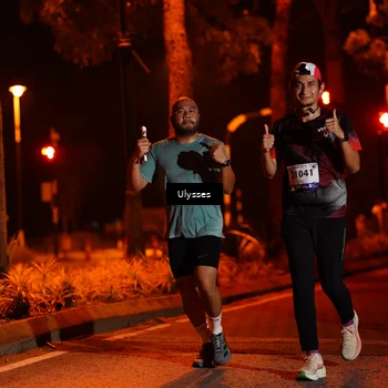 Runner Photo 8200842