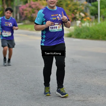 Runner Photo 8200858
