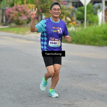 Runner Photo 8200884