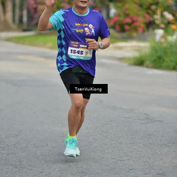 Runner Photo 8200900