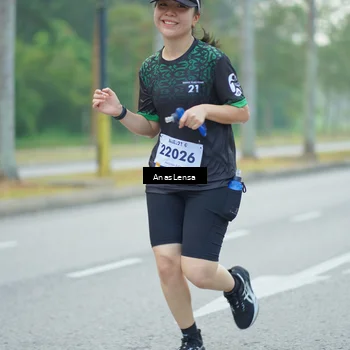 Runner Photo 8200904
