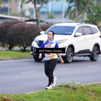 Runner Photo 8200905