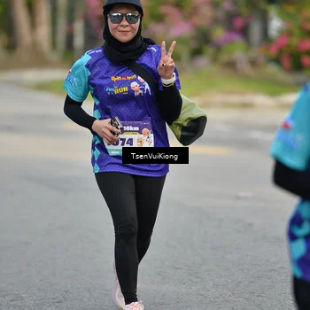 Runner Photo 8200936