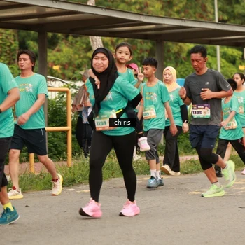 Runner Photo 8200984