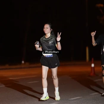 Runner Photo 8200985