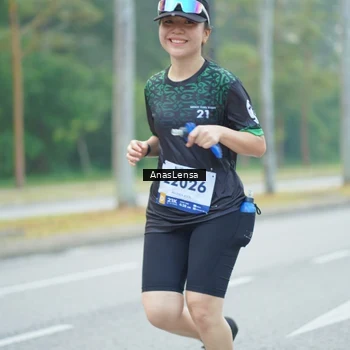 Runner Photo 8200993