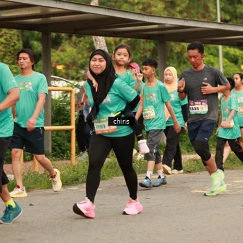 Runner Photo 8200994