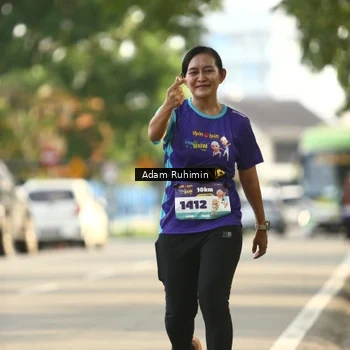 Runner Photo 8201002