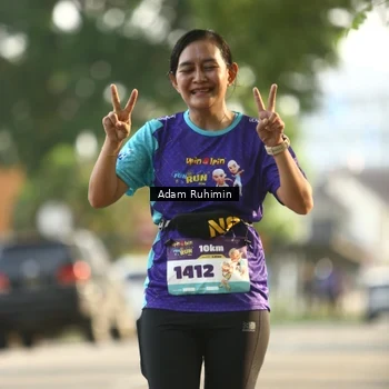Runner Photo 8201004