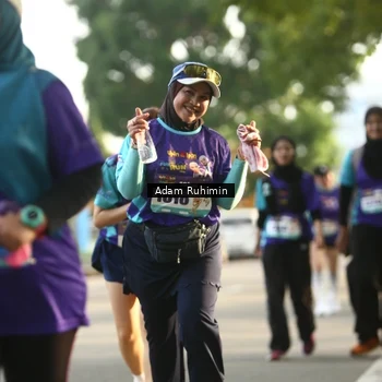 Runner Photo 8201009