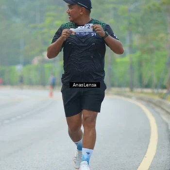 Runner Photo 8201011