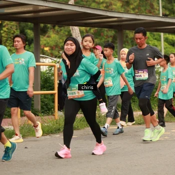 Runner Photo 8201034