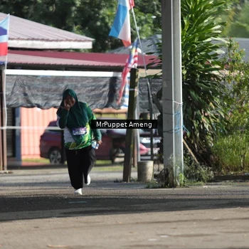 Runner Photo 8201042