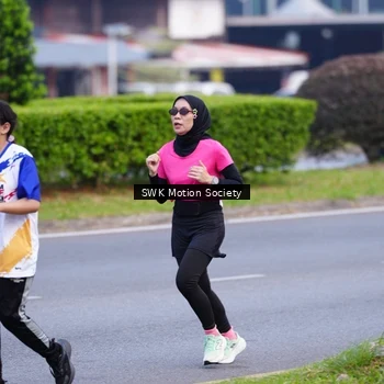 Runner Photo 8201065