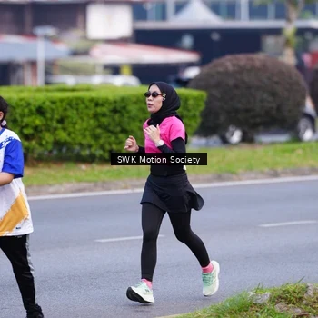 Runner Photo 8201072